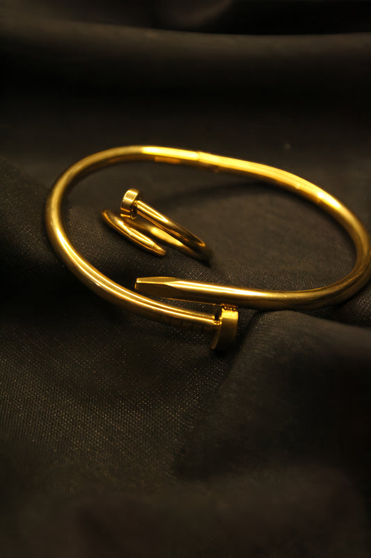 Nail Handcuff & Ring