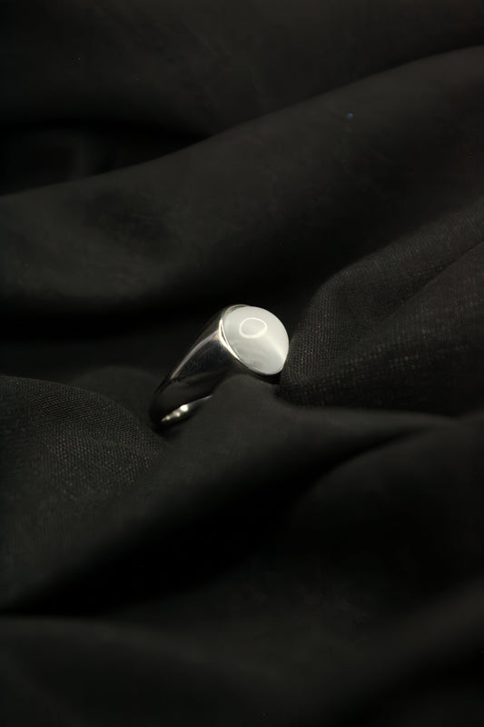 White Cat’s Eye Steel Ring