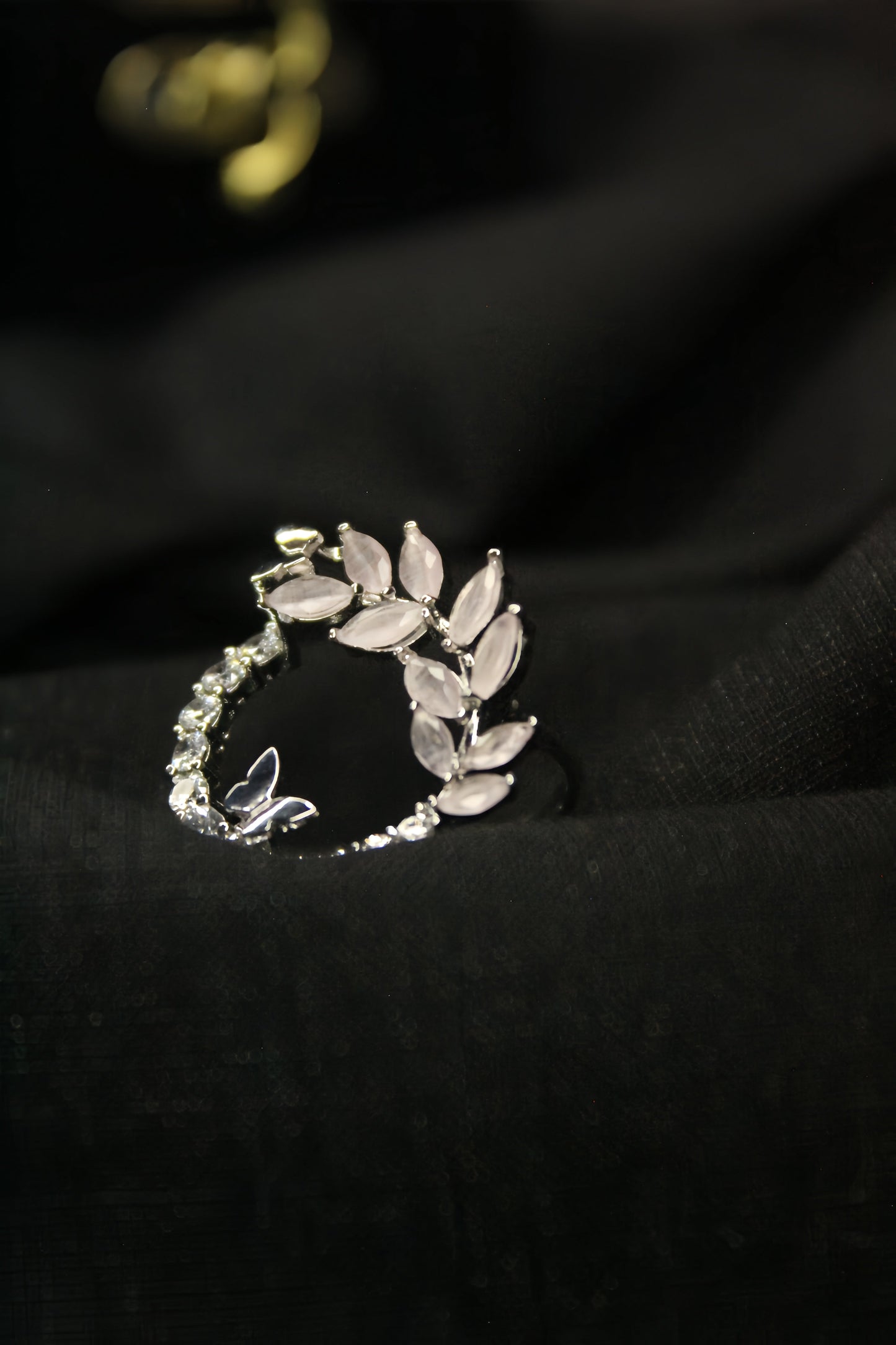 1-Carat Baby Pink Leaf Vine Ring