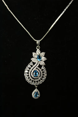 1-Carat Elegance Set With Beautiful Blue Zircon Design