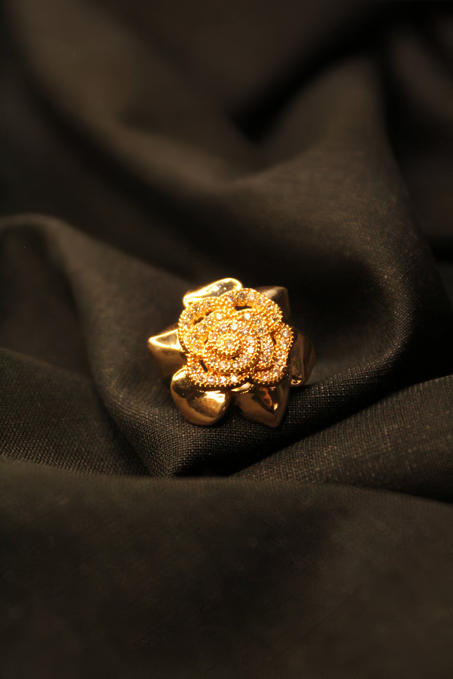Elegant Gold-Plated Rose Ring