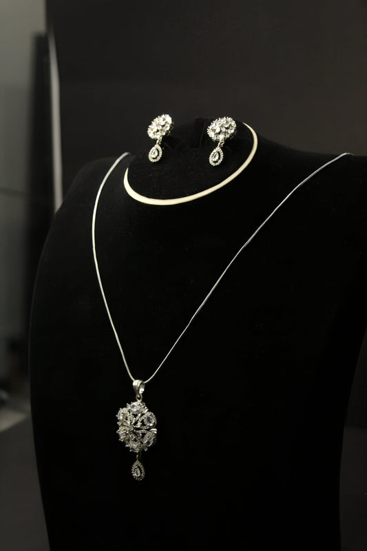 1-Carat Elegance Set Design With Zircon