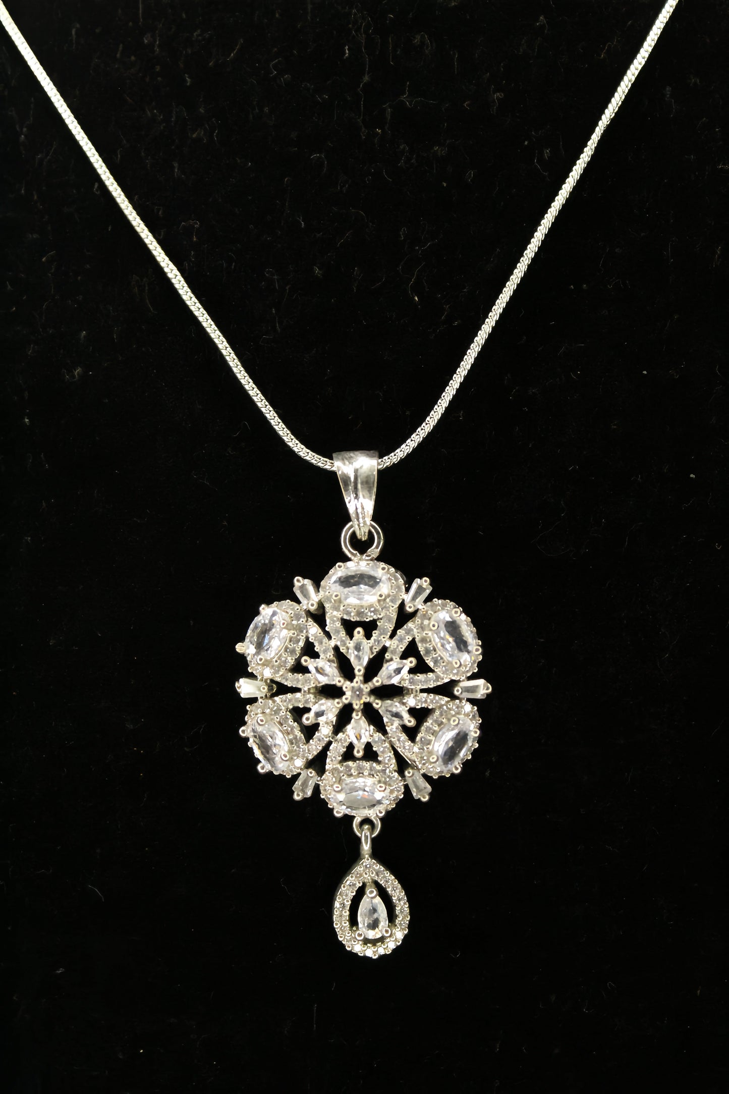 1-Carat Elegance Set Design With Zircon